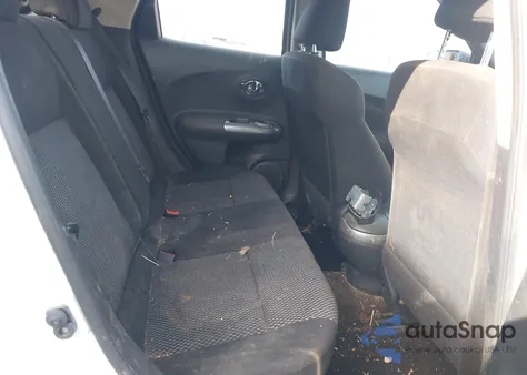 2015 Nissan Juke S из США, поврежденный, VIN JN8AF5MV1FT557663